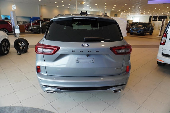 Ford Kuga 6 of 14