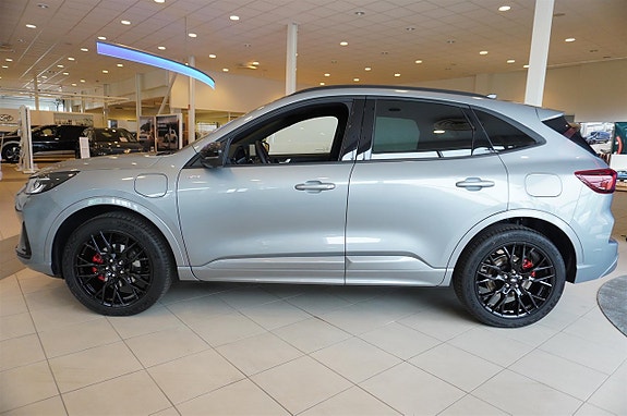 Ford Kuga 2 of 14