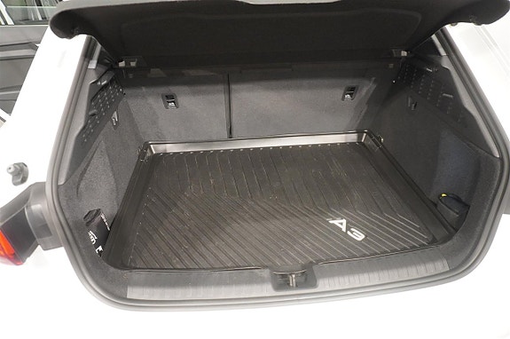Audi A3 10 of 16