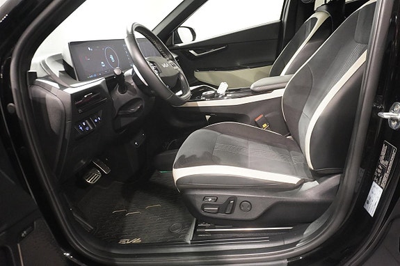 Kia EV6 10 of 14