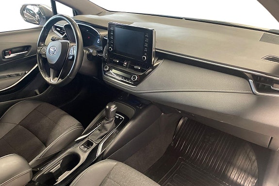 Toyota Corolla 7 of 21
