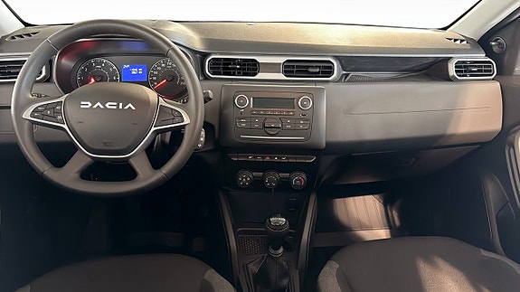 Dacia Duster 4 of 12