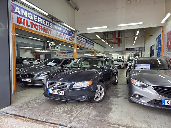 Volvo S80 3 of 14