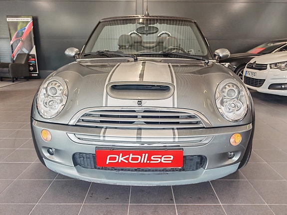 MINI Cooper S 5 of 14