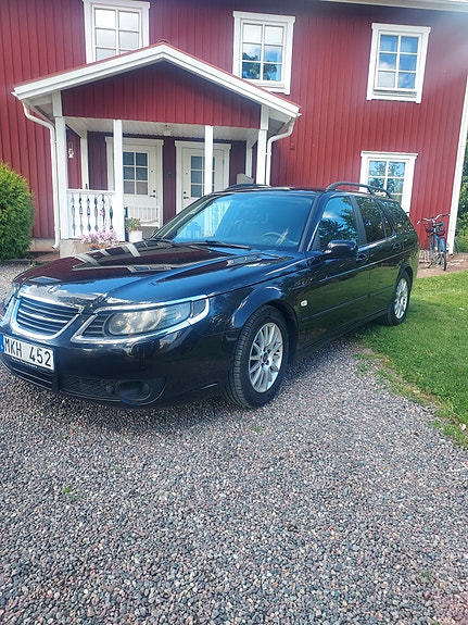 Saab 9-5 2 of 10