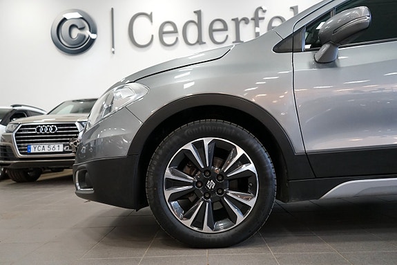 Suzuki S-Cross 4 of 17