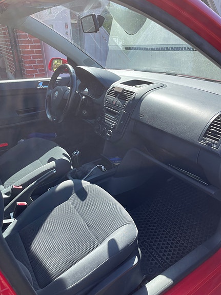 Volkswagen Polo 9 of 10