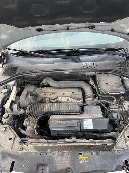 Volvo V70 8 of 8