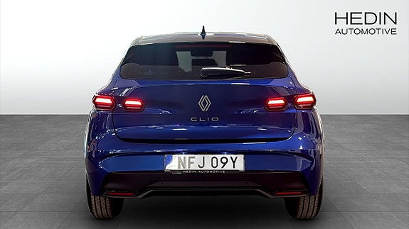 Renault Clio 7 of 11