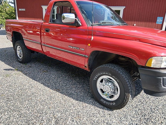 Dodge RAM 2500 5 of 6