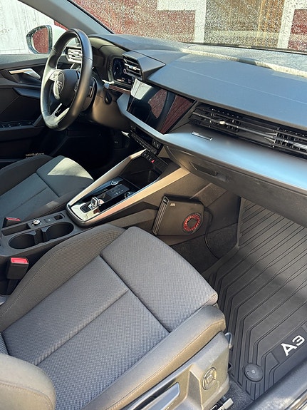 Audi A3 8 of 15