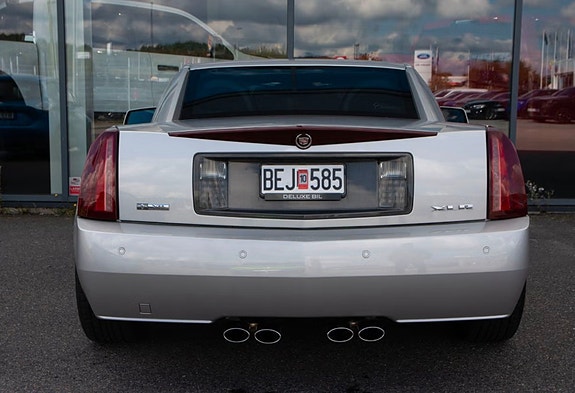 Cadillac XLR 5 of 17