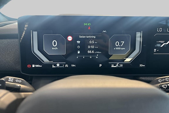 Kia Seltos 11 of 27