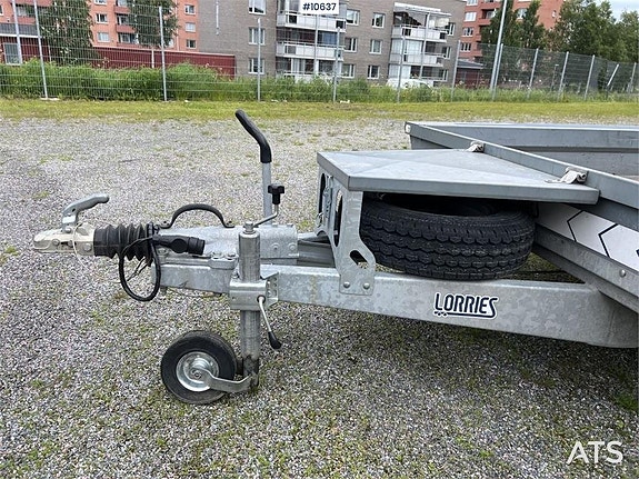 LORRIES Maskinsläp (57,000:- ex moms) 14 of 24