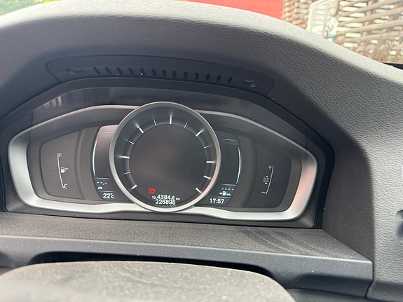 Volvo V60 3 of 10