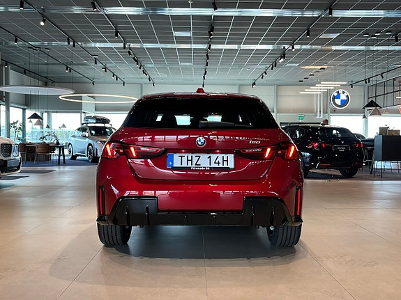 BMW 120 5 of 16