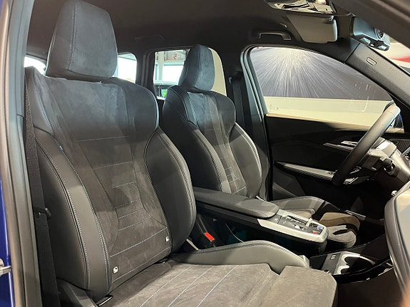 BMW iX1 16 of 20