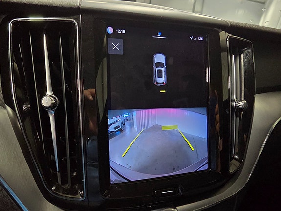 Volvo XC60 9 of 10