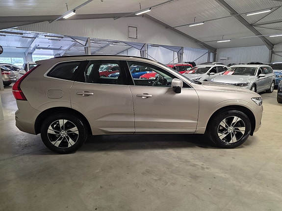 Volvo XC60 3 of 10