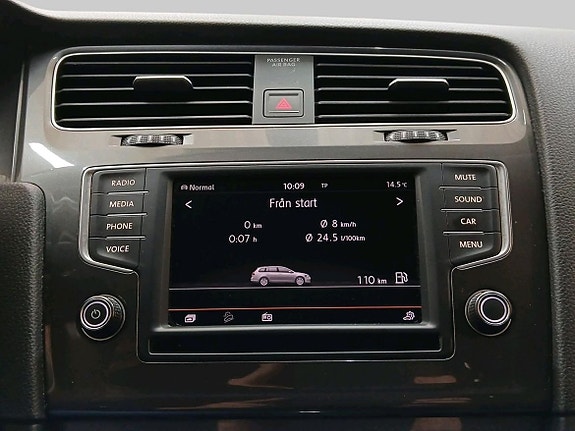 Volkswagen Golf Alltrack 16 of 20