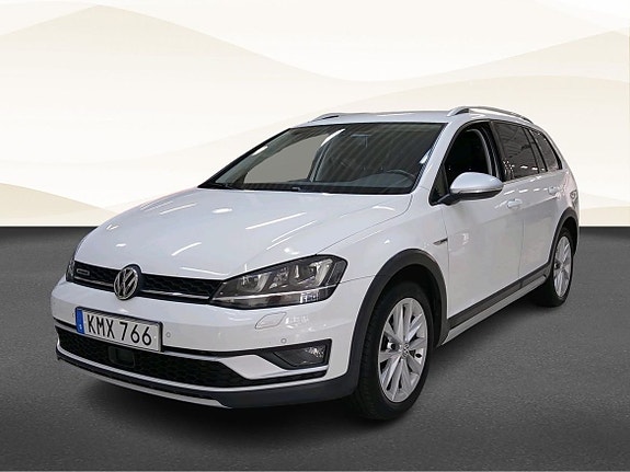 Volkswagen Golf Alltrack 18 of 20