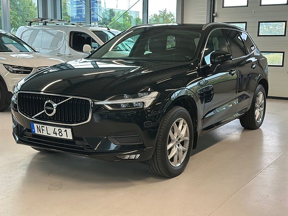 Volvo XC60 3 of 28