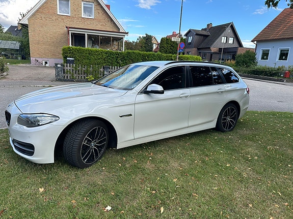 BMW 520d 4 of 8