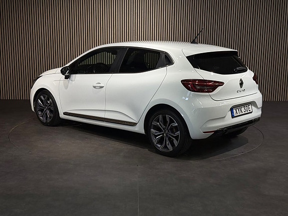 Renault Clio 6 of 27