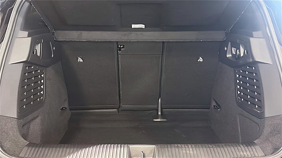 Renault Scenic E-Tech 10 of 10