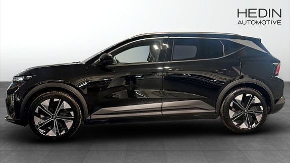 Renault Scenic E-Tech 6 of 10