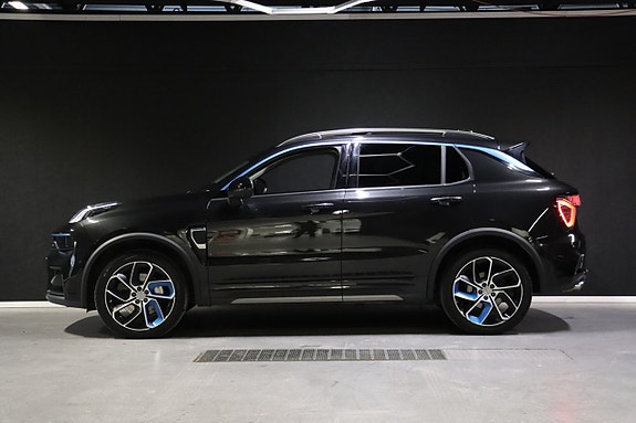 Lynk & Co 01 6 of 28