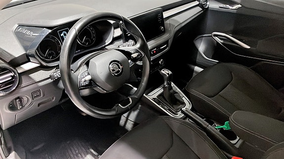 Skoda Fabia 7 of 12