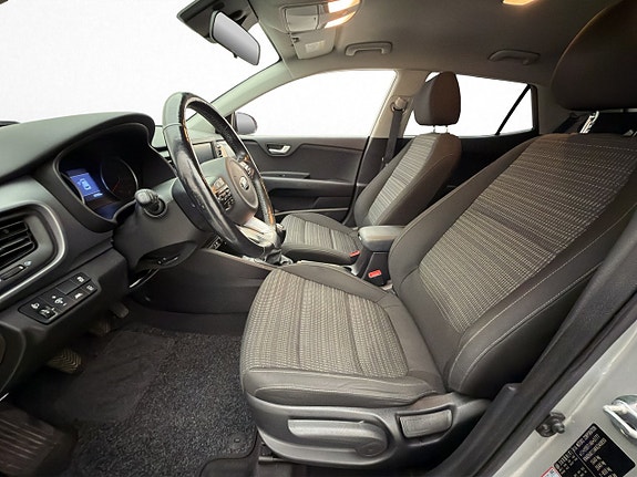 Kia Stonic 14 of 29