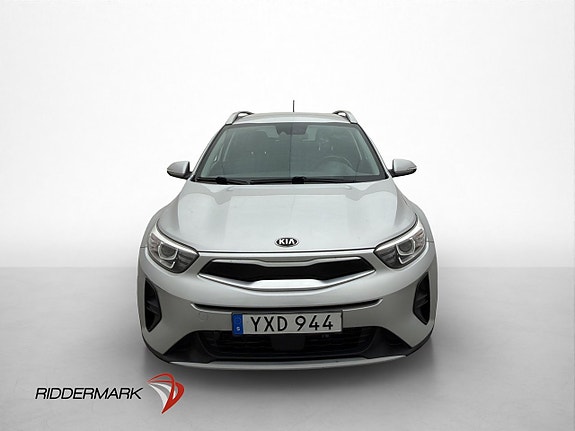 Kia Stonic 2 of 29