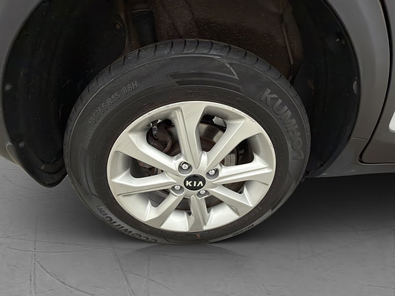 Kia Stonic 27 of 29