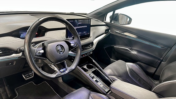 Skoda Enyaq Coupe RS 7 of 22