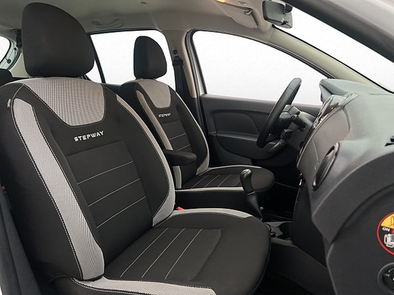 Dacia Sandero Stepway 12 of 30
