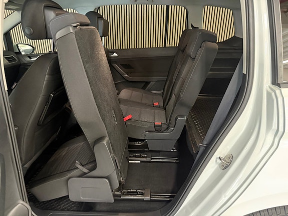 Volkswagen Touran 15 of 30