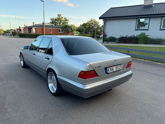 Mercedes-Benz S280 4 of 10