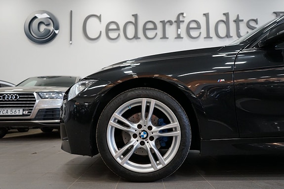 BMW 320d 4 of 16