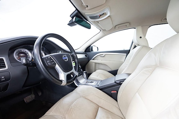 Volvo V70 16 of 22