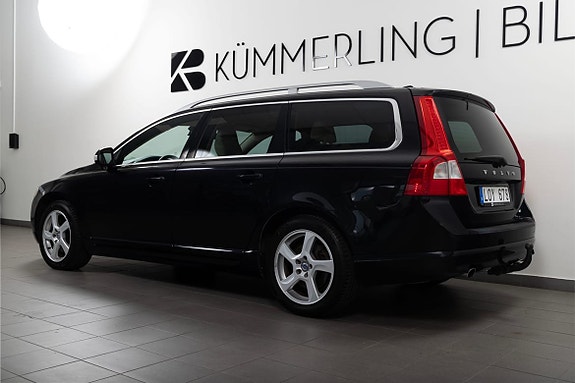 Volvo V70 6 of 22