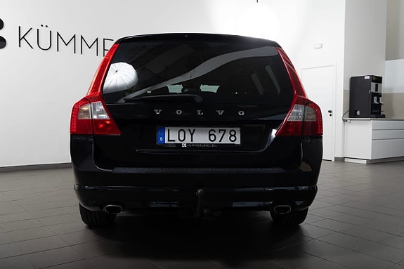 Volvo V70 11 of 22