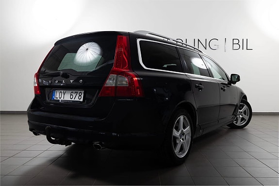 Volvo V70 12 of 22