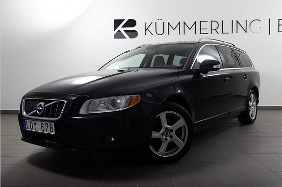 Volvo V70 9 of 22
