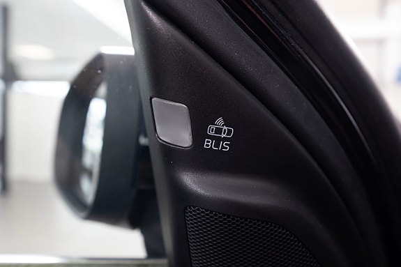 Volvo V70 20 of 22