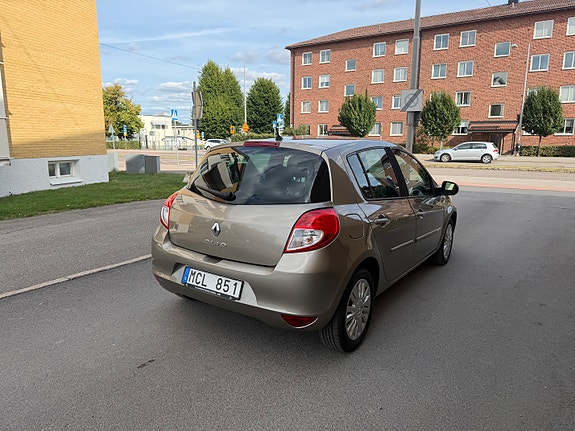 Renault Clio 4 of 6