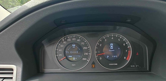 Volvo S80 8 of 26