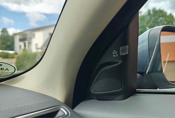 Volvo S80 9 of 26