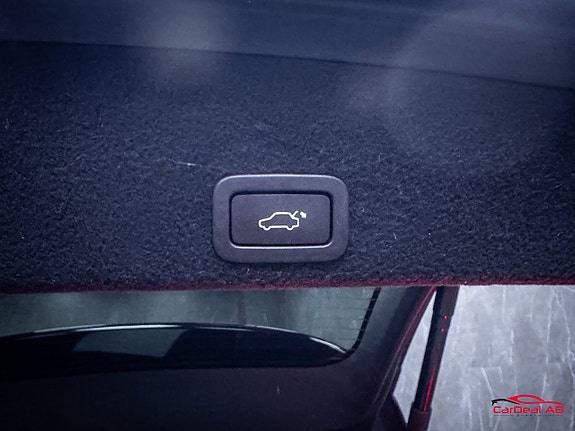 Volvo XC60 19 of 30